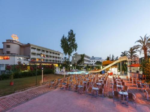 Venus Bieno Hotel Side Luaran gambar